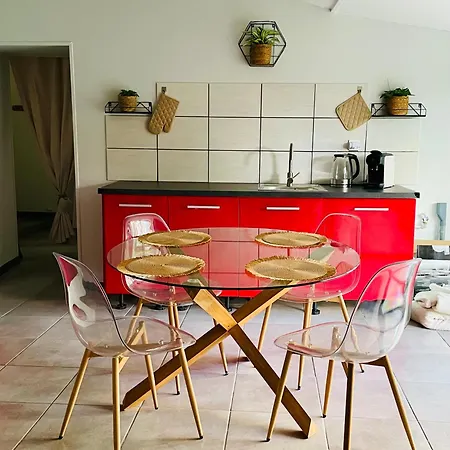 Holiday home L Entre Deux Charentes