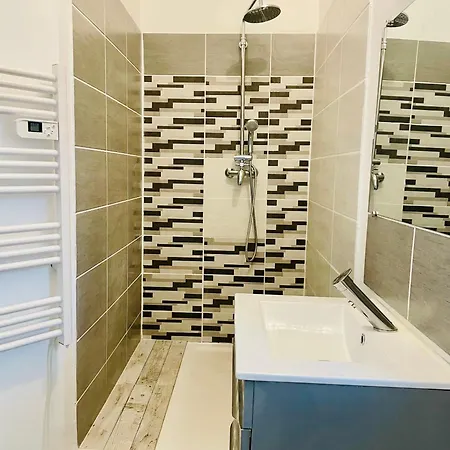 Holiday home L Entre Deux Charentes